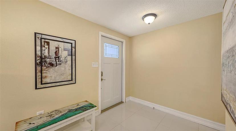 Picture of 755 Taplow Road, Venice FL 34293