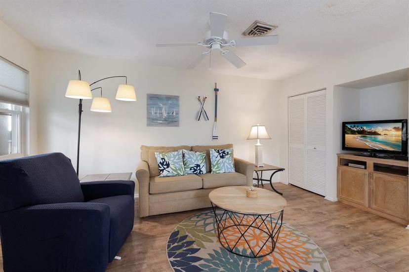 Picture of 205 Highland Avenue Unit 2, Bradenton Beach FL 34217