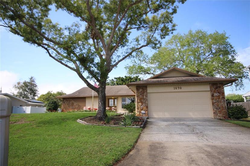 Picture of 1670 Palmwood Drive, Clearwater FL 33756