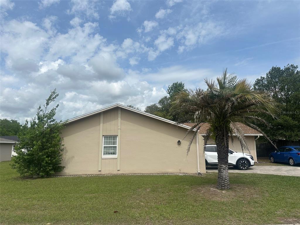 Picture of 4133 SW 143Rd Lane Road, Ocala, FL 34473