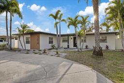 Picture of 504 Driftwood Drive E, Palm Harbor, FL 34683