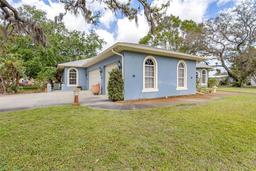 Picture of 361 Whitfield Avenue, Sarasota, FL 34243