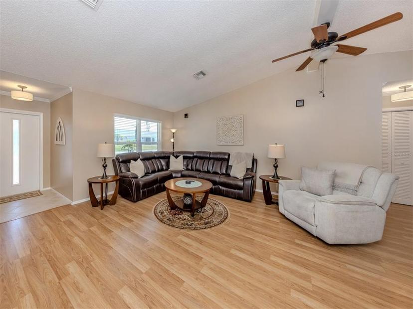 Picture of 1340 Olympia Road, Venice FL 34293