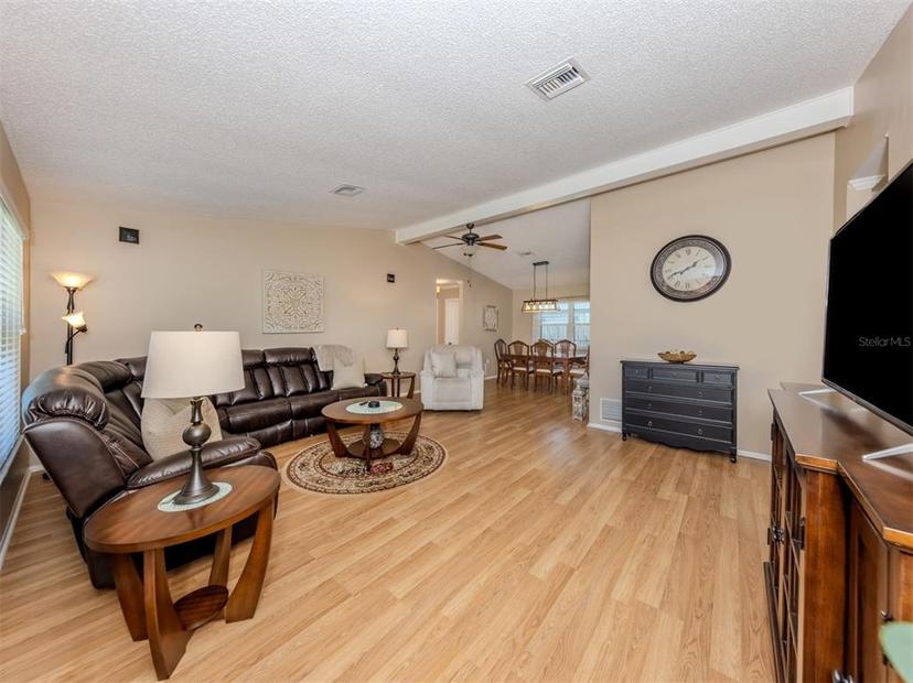 Picture of 1340 Olympia Road, Venice FL 34293