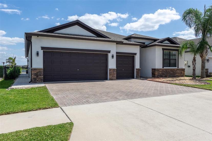 Picture of 10008 Celtic Ash Drive, Ruskin FL 33573