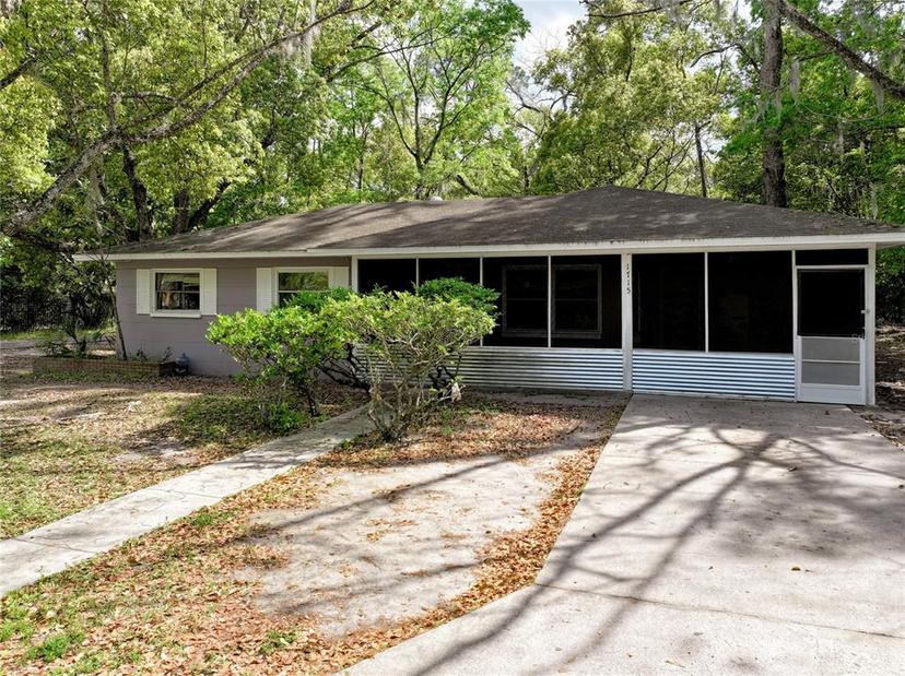 Picture of 1715 NE 6Th Place, Gainesville FL 32641