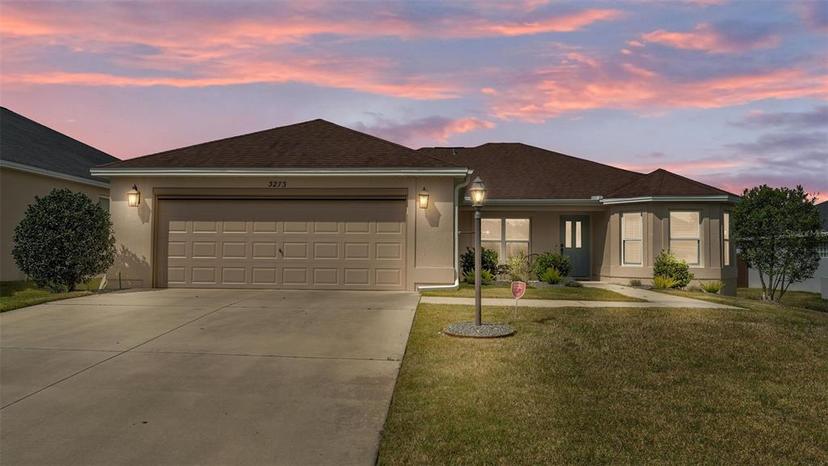 Picture of 3273 Sennett Circle, Oxford FL 34484