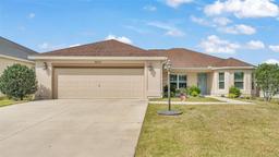 Picture of 3273 Sennett Circle, Oxford, FL 34484