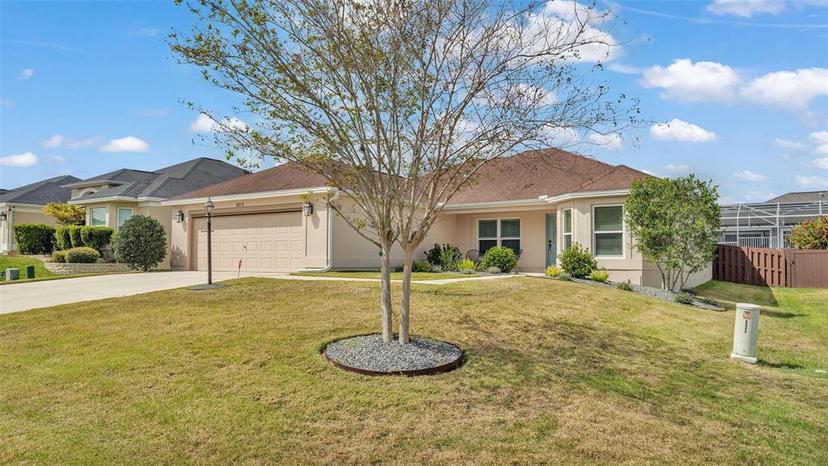 Picture of 3273 Sennett Circle, Oxford FL 34484