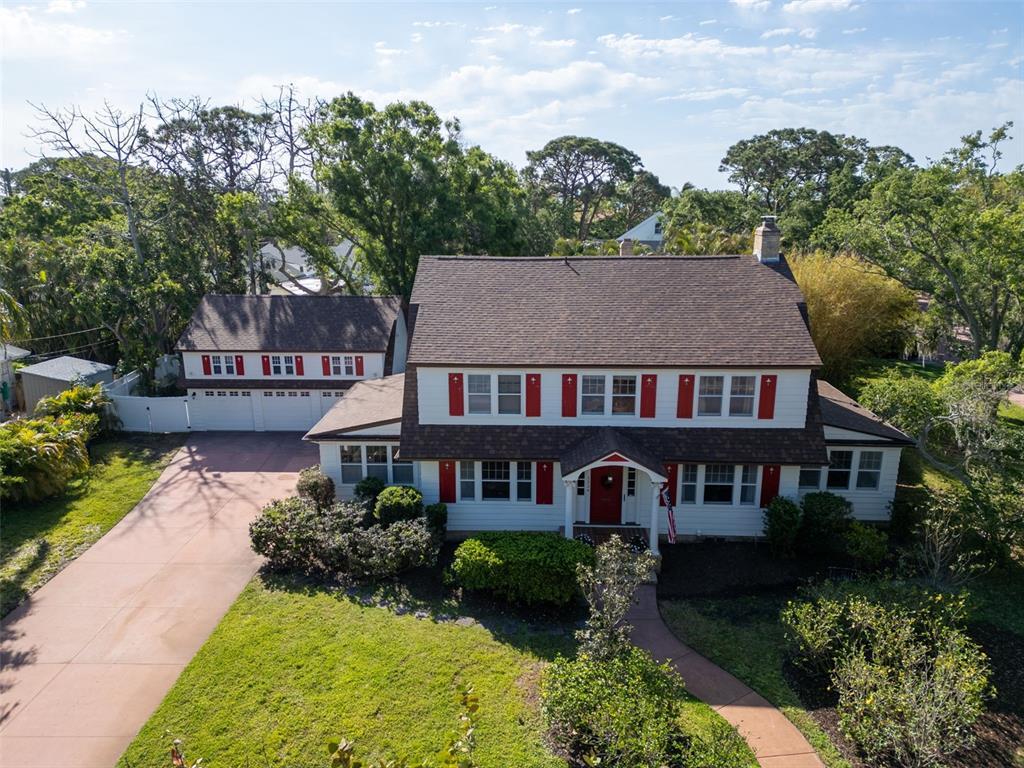 Picture of 1226 Serpentine Drive S, St Petersburg, FL 33705