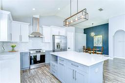 Picture of 13407 Sunvale Place, Tampa, FL 33626