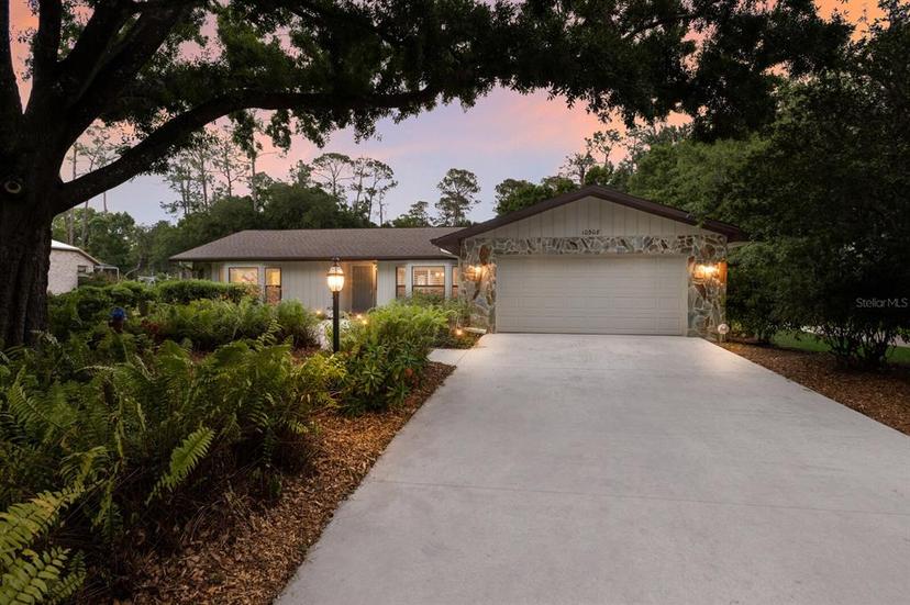 Picture of 10508 Oak Run Drive, Bradenton FL 34211