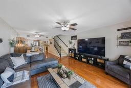 Picture of 14649 Seminole Trail Unit 5, Seminole, FL 33776