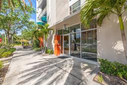 Picture of 475 2Nd Street N Unit 201, St Petersburg, FL 33701