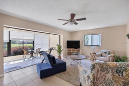 Picture of 1759 Lake Place Unit 1759-B, Venice, FL 34293