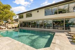 Picture of 8041 Lake Waunatta Drive, Winter Park, FL 32792