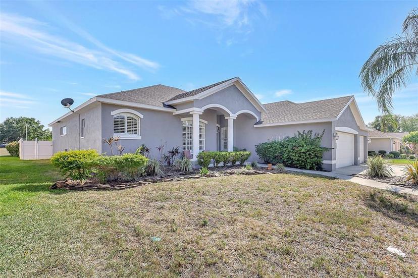 Picture of 2863 Duncan Tree Circle, Valrico FL 33594