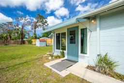 Picture of 221 Nippino Trail E, Nokomis, FL 34275