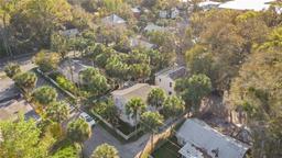 Picture of 215 E Voorhis Avenue Unit 2D, Deland, FL 32724