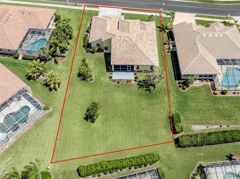 Picture of 615 May Apple Way, Venice FL 34293