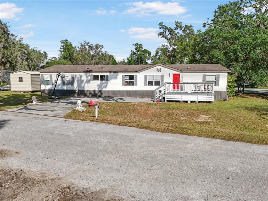 Picture of 4795 Myrtle View Drive W, Mulberry, FL 33860