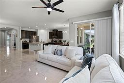 Picture of 256 Whirlaway Drive, Davenport, FL 33837