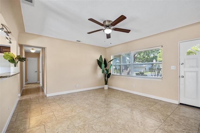 Picture of 2765 57Th Street N, St Petersburg FL 33710