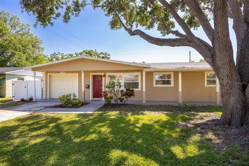 Picture of 2765 57Th Street N, St Petersburg FL 33710