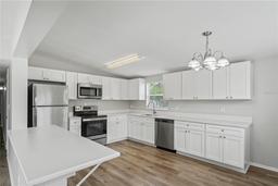 Picture of 5300 6Th Avenue S, St Petersburg, FL 33707