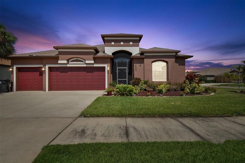 Picture of 8437 White Poplar Drive, Riverview FL 33578