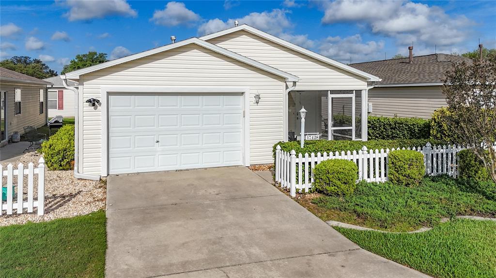 Picture of 17428 SE 82Nd Albemarle Avenue, The Villages, FL 32162