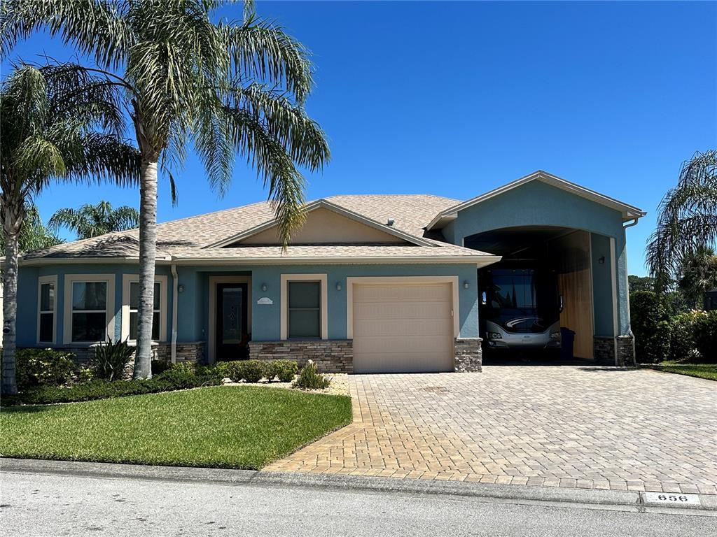 Picture of 656 Meandering Way, Polk City, FL 33868