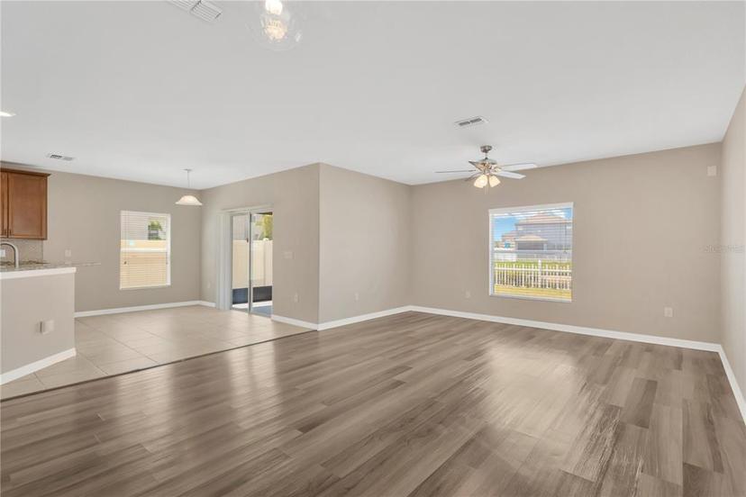 Picture of 1210 Trailwater Street, Ruskin FL 33570