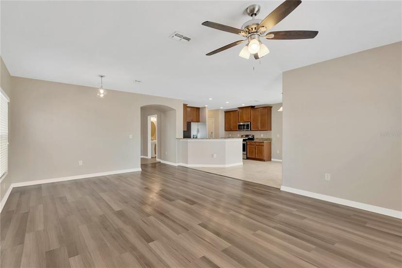 Picture of 1210 Trailwater Street, Ruskin FL 33570