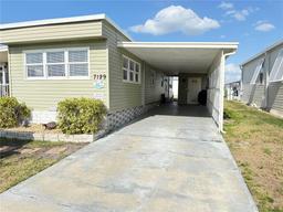 Picture of 7129 Mount Arlington Drive Ne Unit 440, St Petersburg, FL 33702