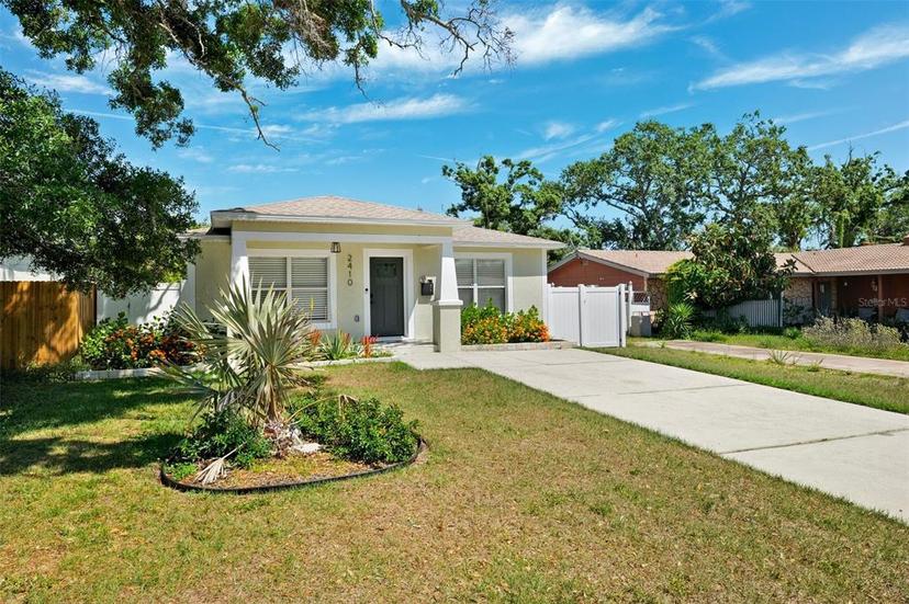 Picture of 2410 26Th Street S, St Petersburg FL 33712