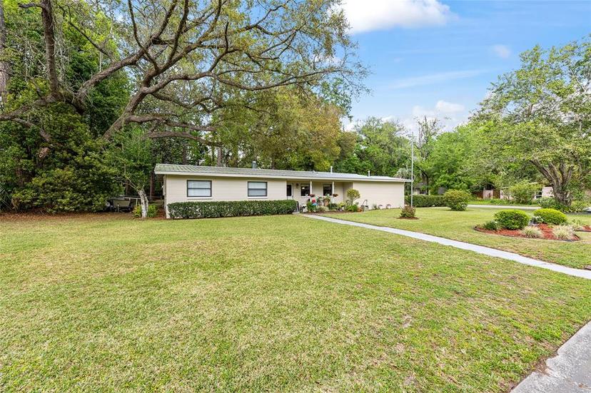 Picture of 4004 NW 19Th Place, Gainesville FL 32605
