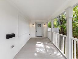 Picture of 445 33Rd Avenue N, St Petersburg, FL 33704
