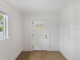 Picture of 445 33Rd Avenue N, St Petersburg, FL 33704