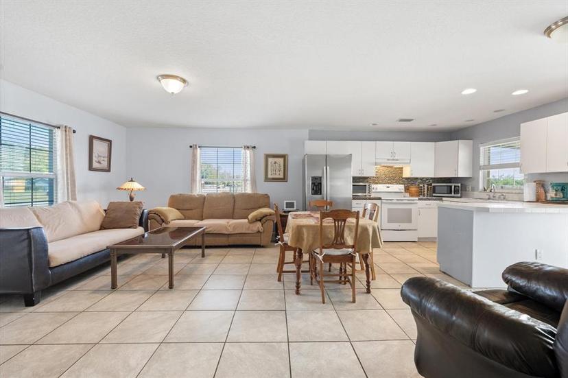 Picture of 6334 121St Avenue E, Parrish FL 34219