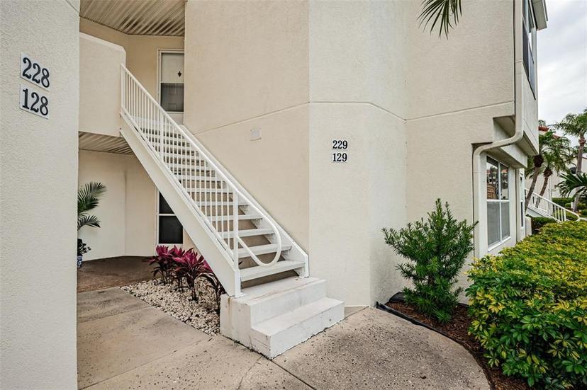 Picture of 6073 Bahia Del Mar Boulevard Unit 129, St Petersburg FL 33715