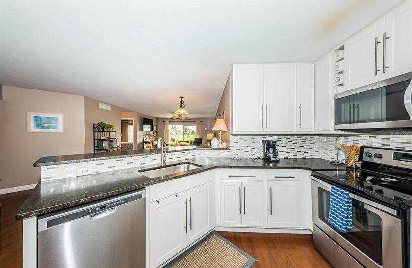 Picture of 6073 Bahia Del Mar Boulevard Unit 129, St Petersburg FL 33715