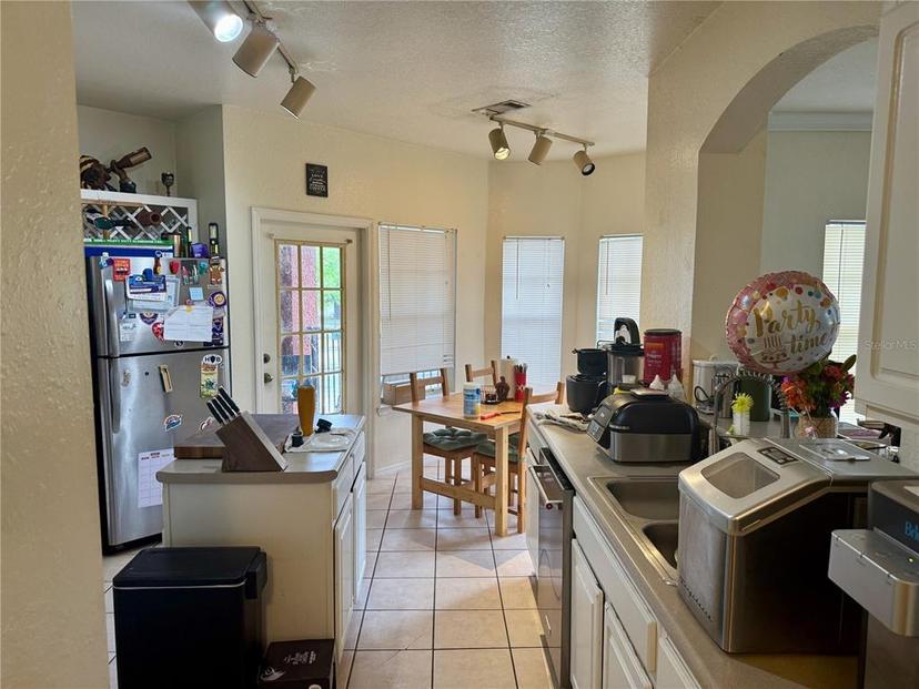 Picture of 240 Villa Di Este Terrace Unit 212, Lake Mary FL 32746