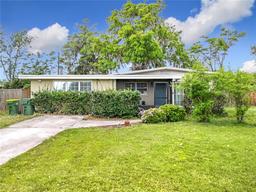 Picture of 515 Scenic St, Leesburg, FL 34748
