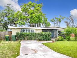 Picture of 515 Scenic St, Leesburg, FL 34748