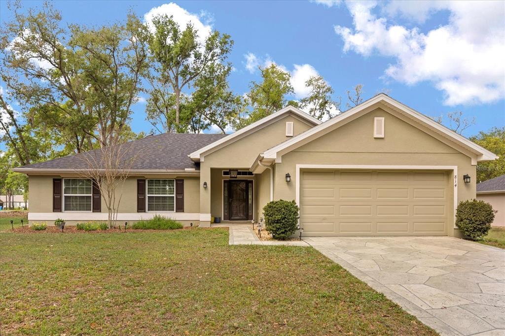 Picture of 814 Olive Avenue, Fruitland Park, FL 34731