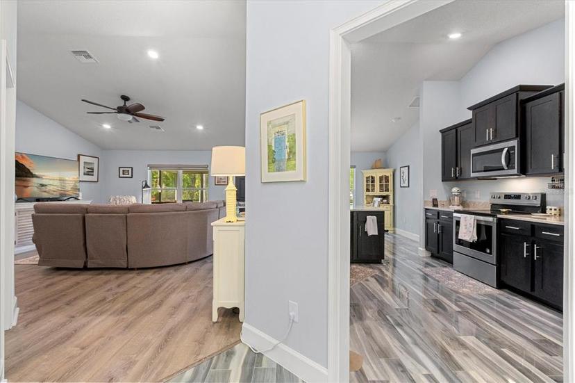 Picture of 814 Olive Avenue, Fruitland Park FL 34731