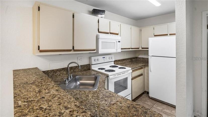 Picture of 5962 Westgate Drive Unit 101, Orlando FL 32835