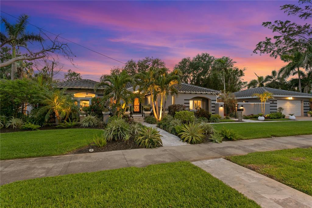 Picture of 720 Brightwaters Boulevard Ne, St Petersburg, FL 33704