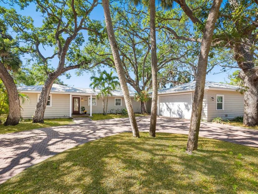 Picture of 1248 Northport Drive, Sarasota FL 34242